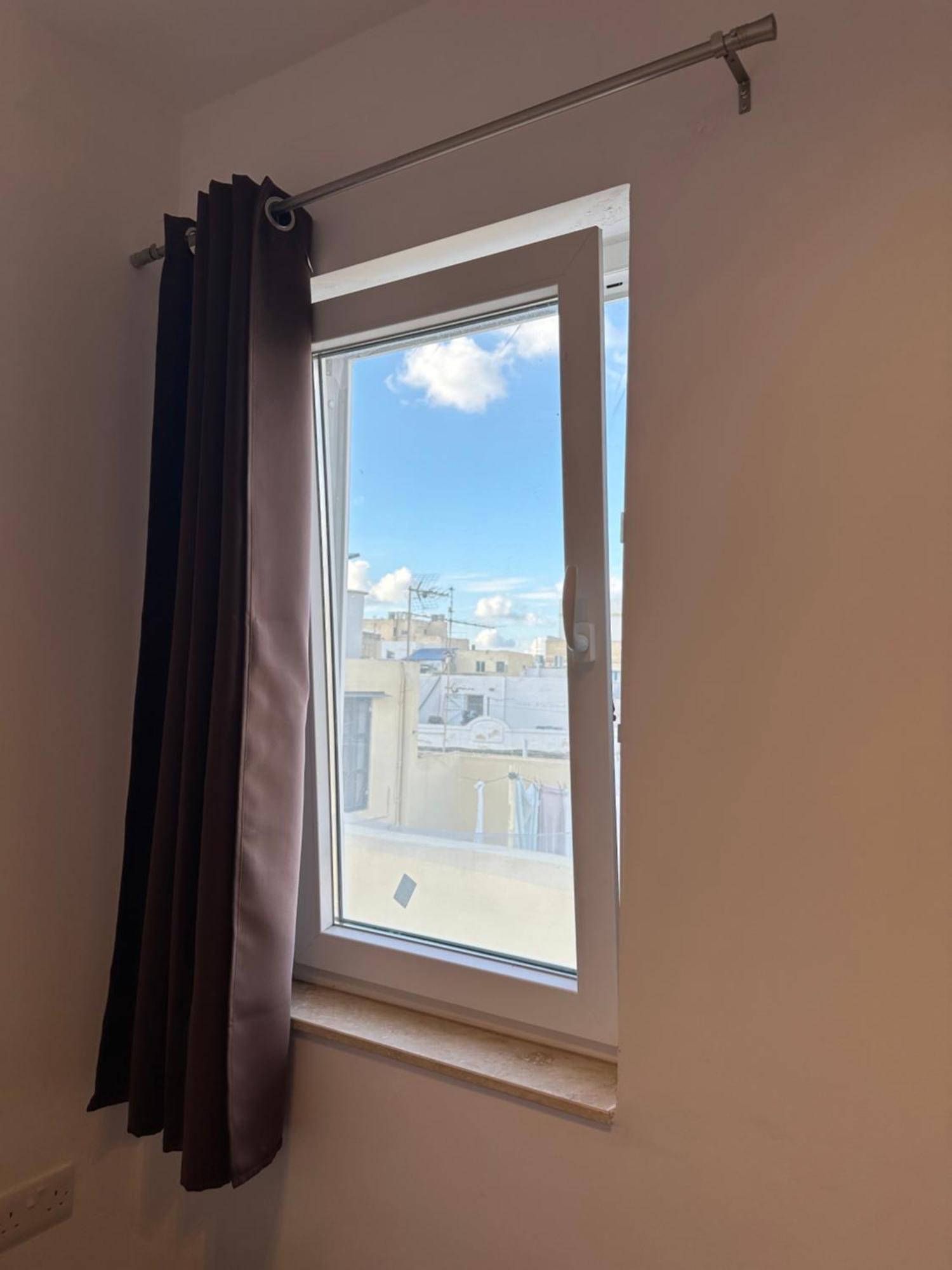 One Bedroom Appartment With Terrace In Sliema Eksteriør billede